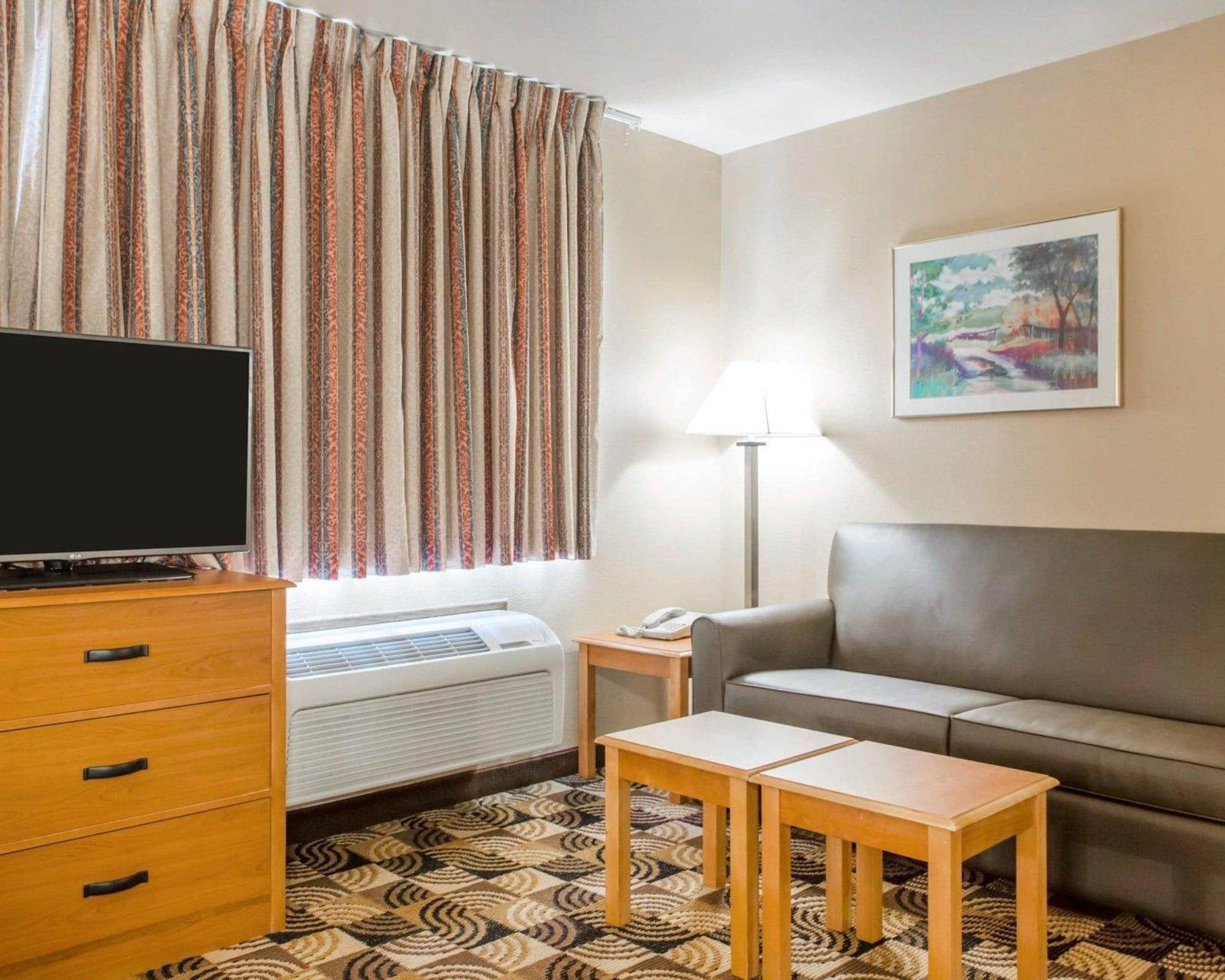 Hotel Hawthorn Extended By Wyndham Milwaukee Airport Oak Creek
